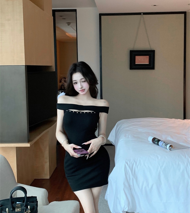 Flat shoulder package hip spicegirl slim dress for women