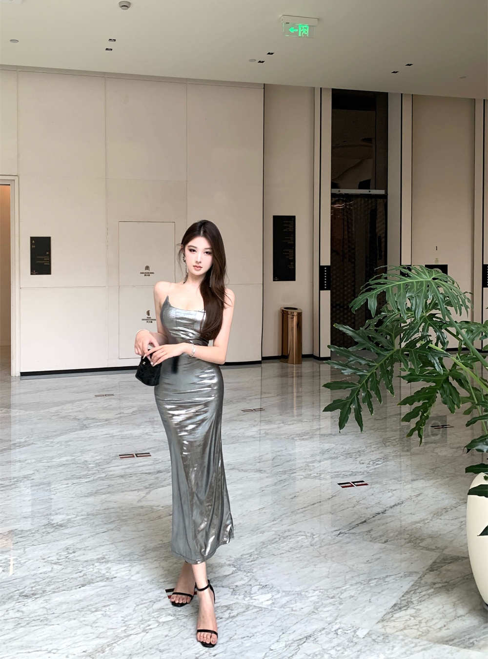 Slim sling summer dress