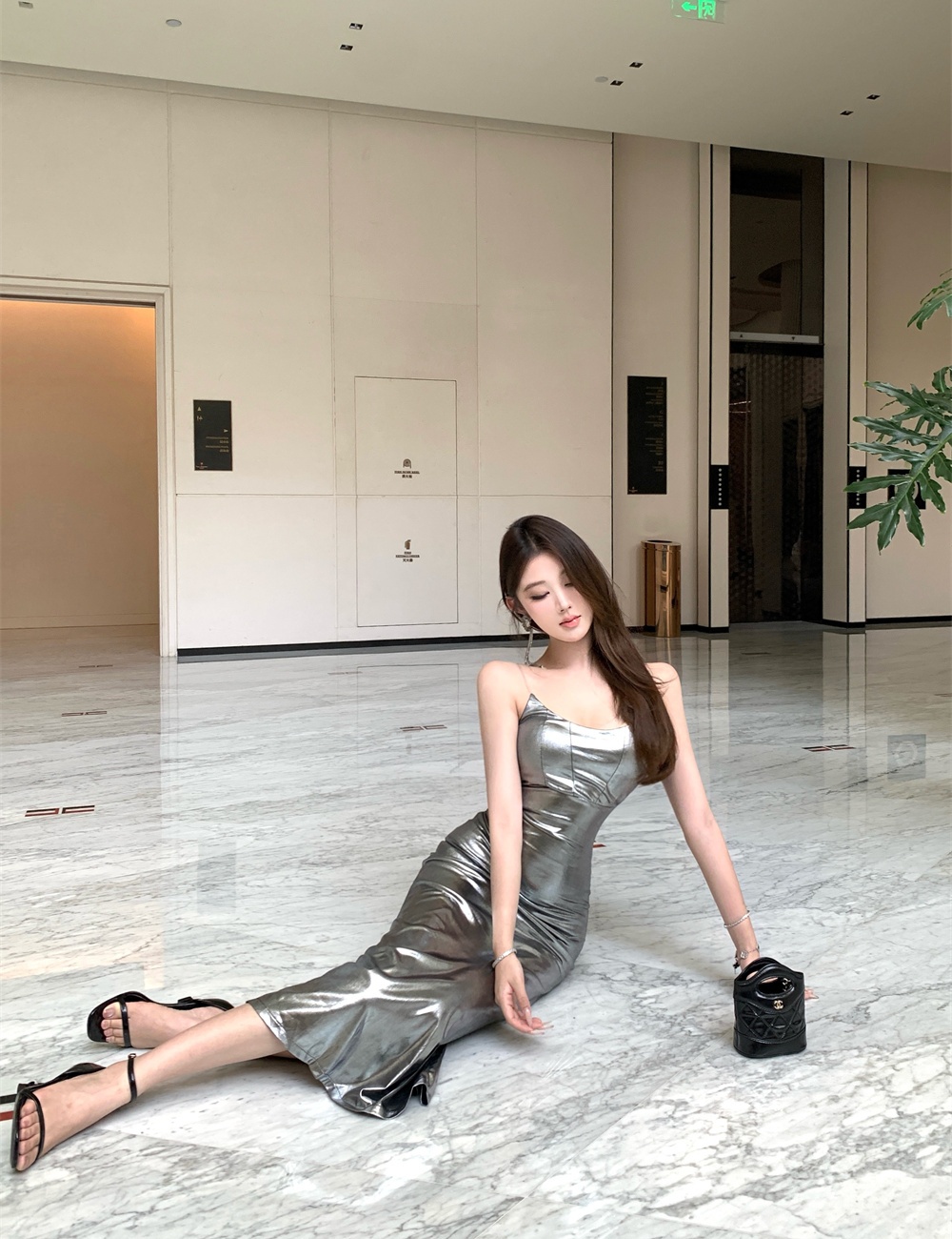 Slim sling summer dress