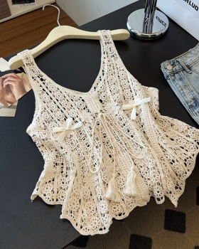 Hollow crochet lace bow vest for women