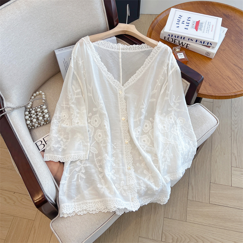 Large yard cardigan embroidery coat for women