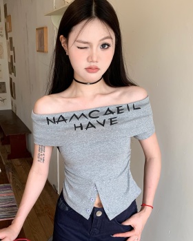 Horizontal collar blooming niche summer letters split tops