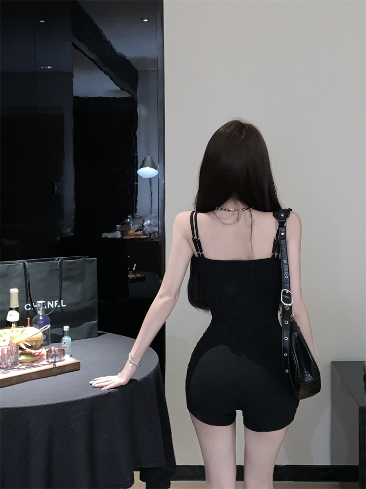 Mixed colors sling jumpsuit black Pseudo-two shorts for women