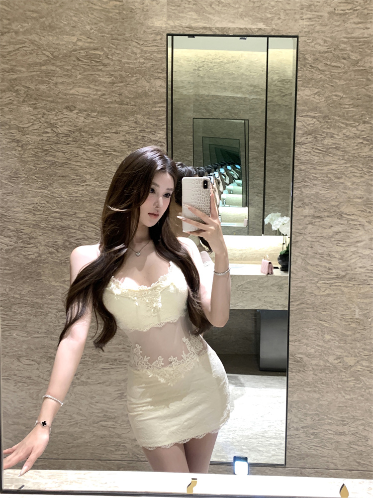 Sling spicegirl with chest pad lace short dress