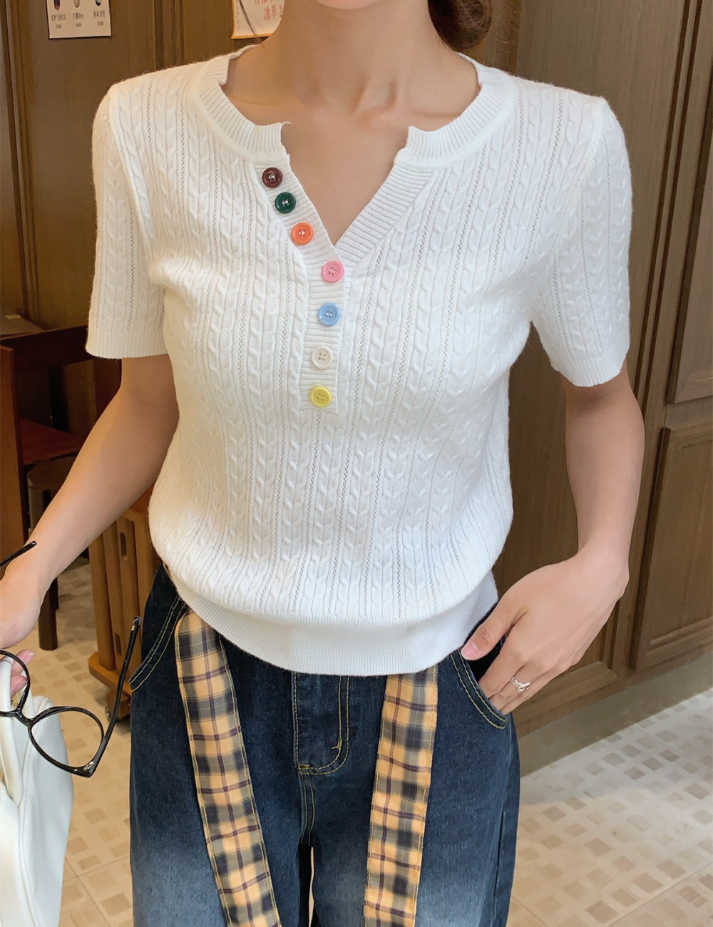 V-neck buckle sweet colors pullover summer sweater
