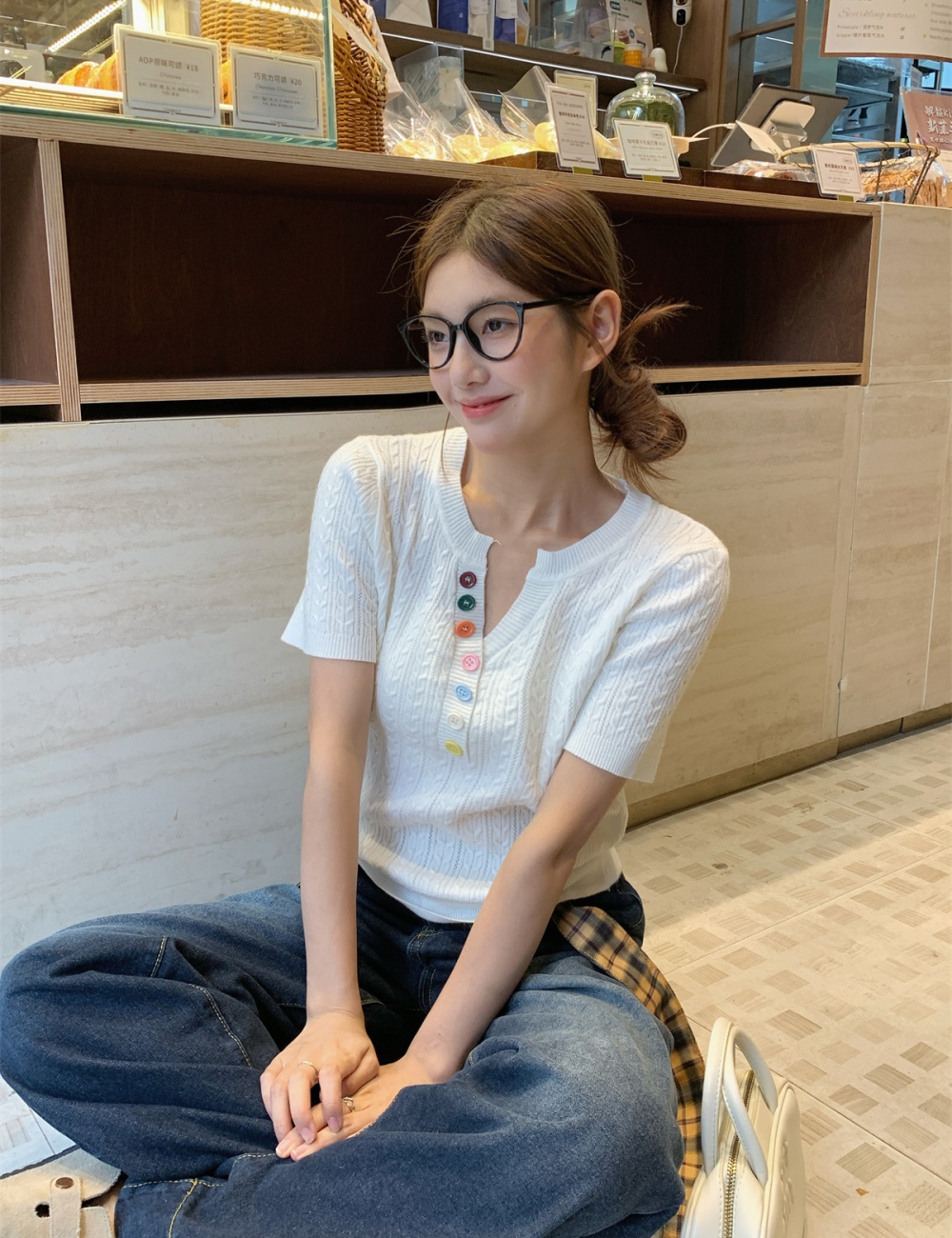 V-neck buckle sweet colors pullover summer sweater