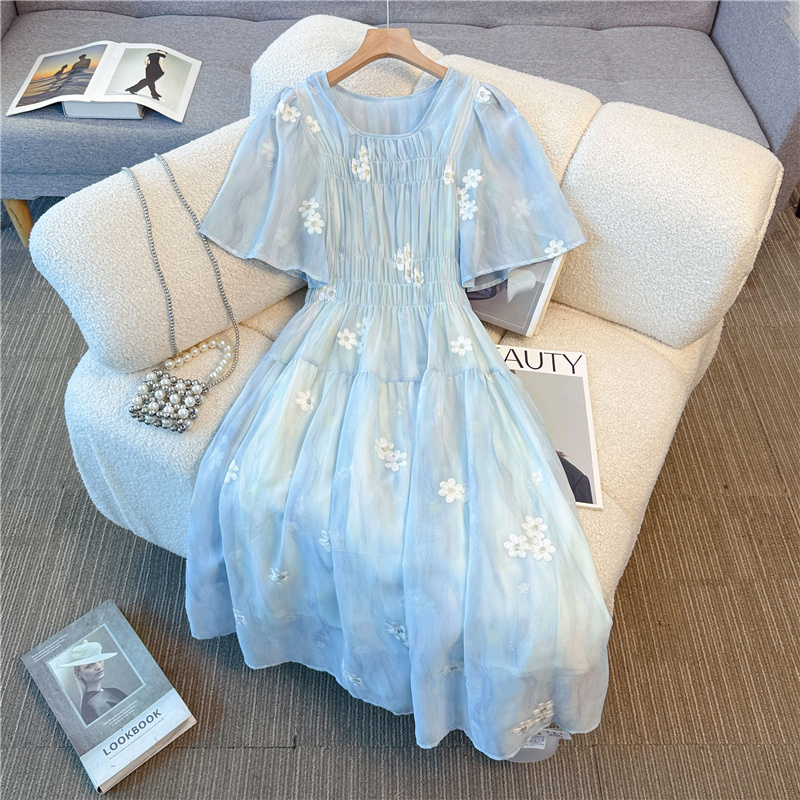 Large yard glaze light luxury fat slim vacation dress