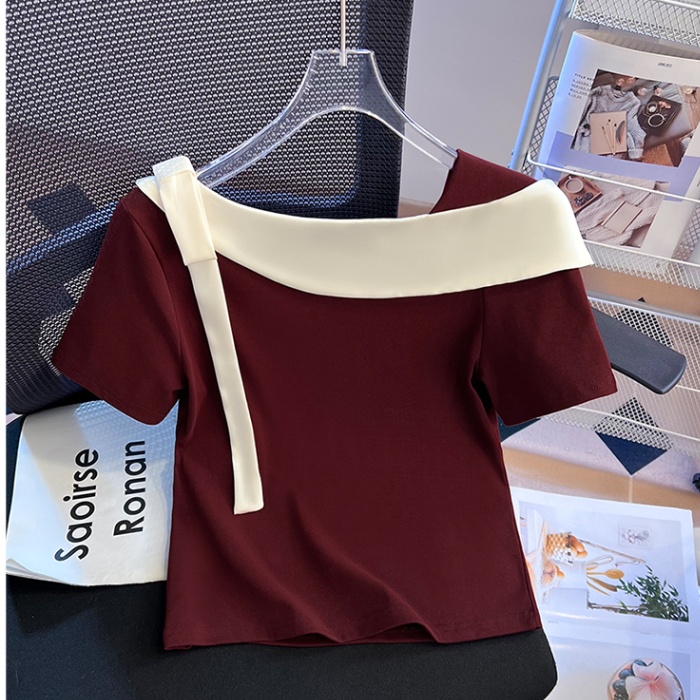 Horizontal collar T-shirt bottoming shirt