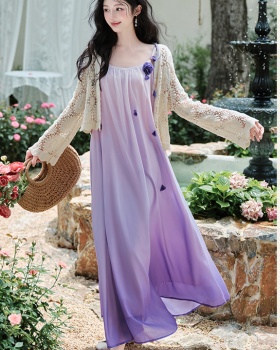 Gradient vacation coat with corsage purple dress a set