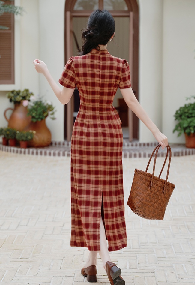 Short sleeve pinched waist plaid dress
