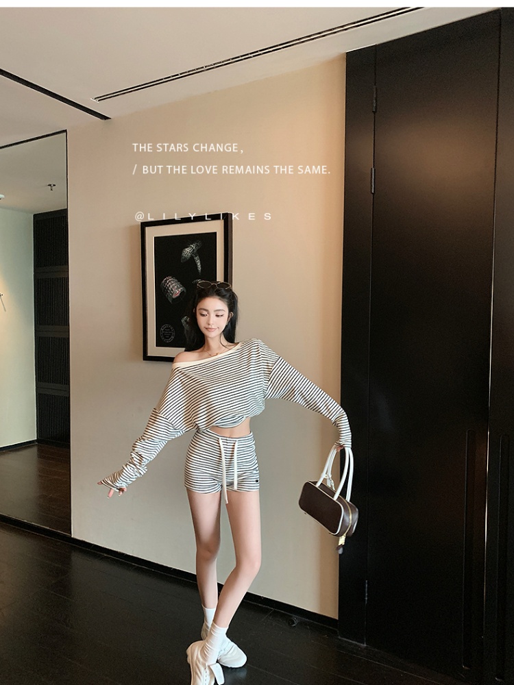 Long sleeve stripe tops spicegirl lazy shorts a set for women