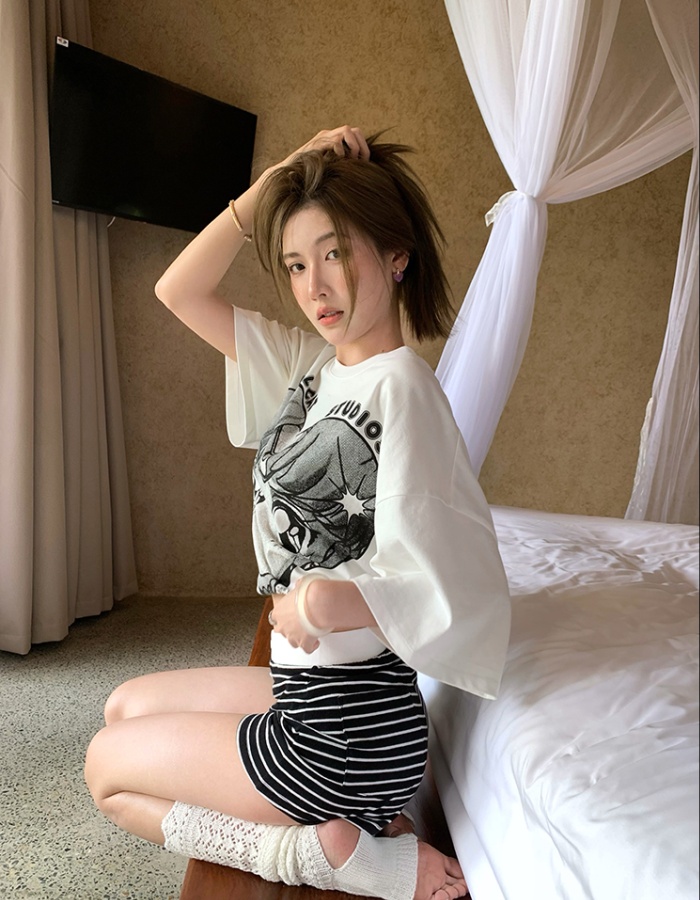 Summer short sleeve loose round neck T-shirt