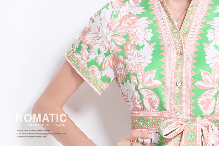 Printing court style pinched waist V-neck retro slim dress