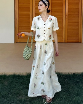 Embroidered flax T-shirt lazy skirt a set for women