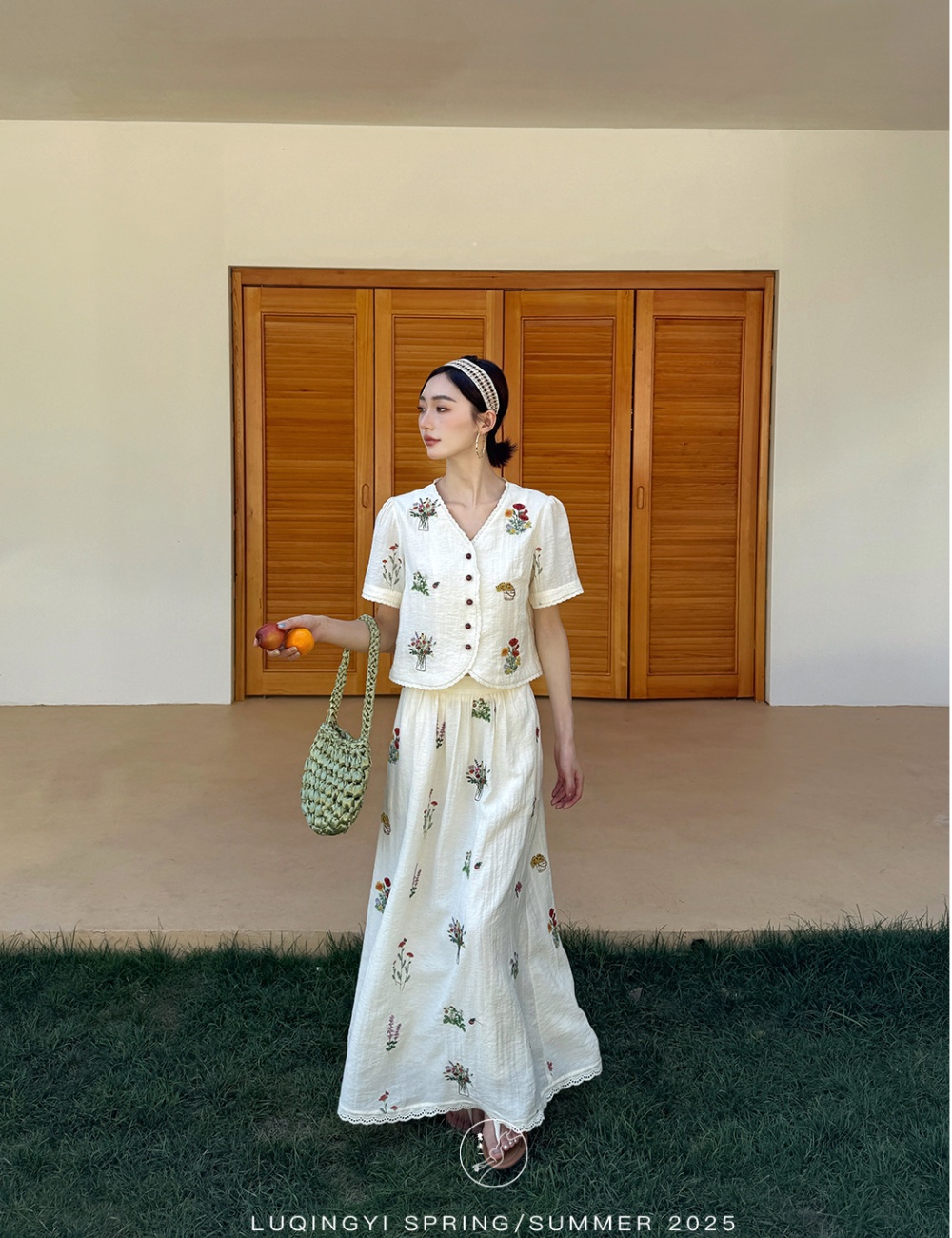 Embroidered flax T-shirt lazy skirt a set for women