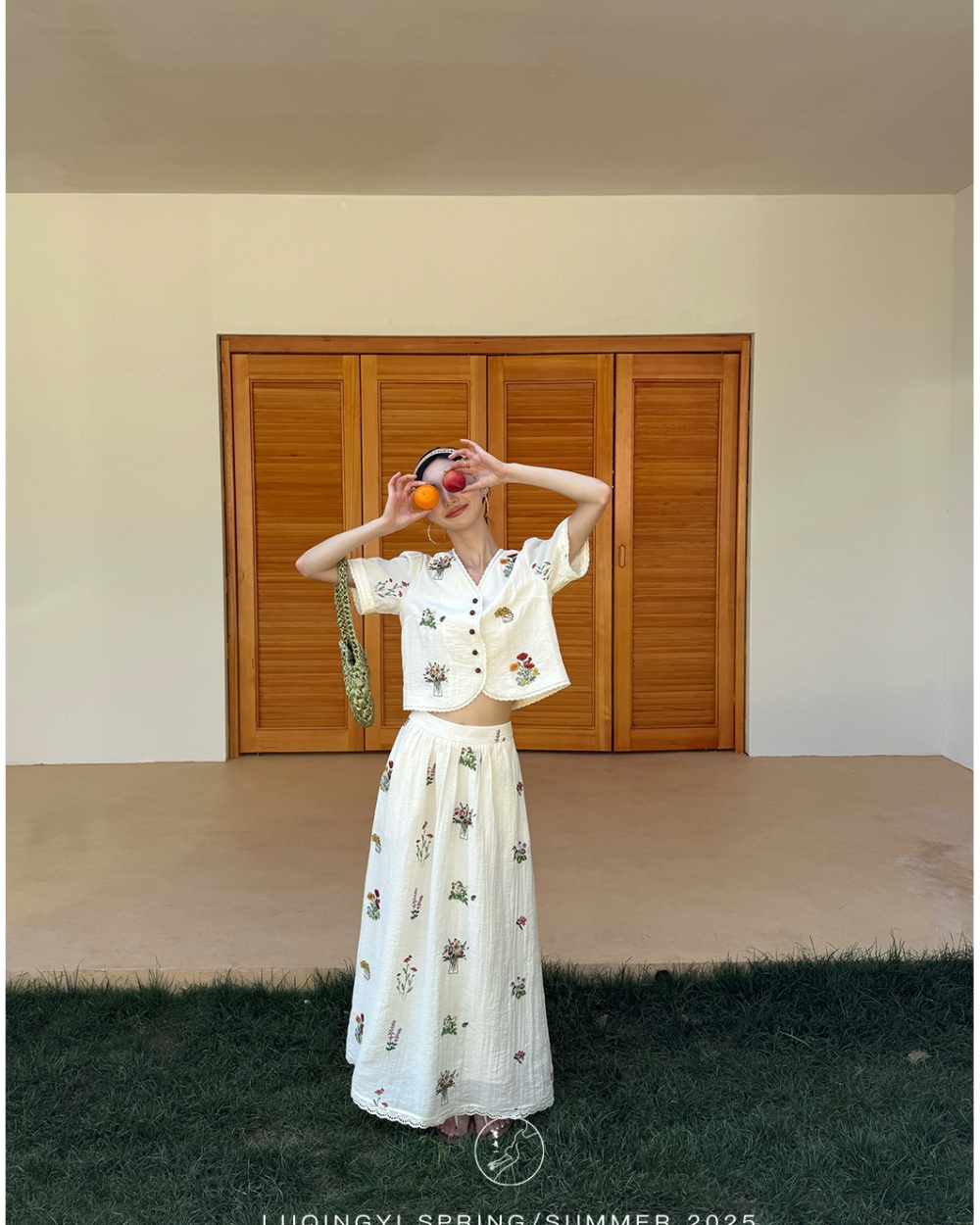 Embroidered flax T-shirt lazy skirt a set for women