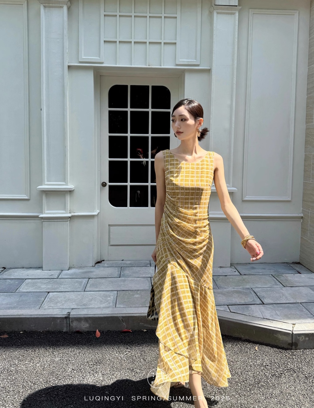 Retro plaid chiffon vest sling printing dress