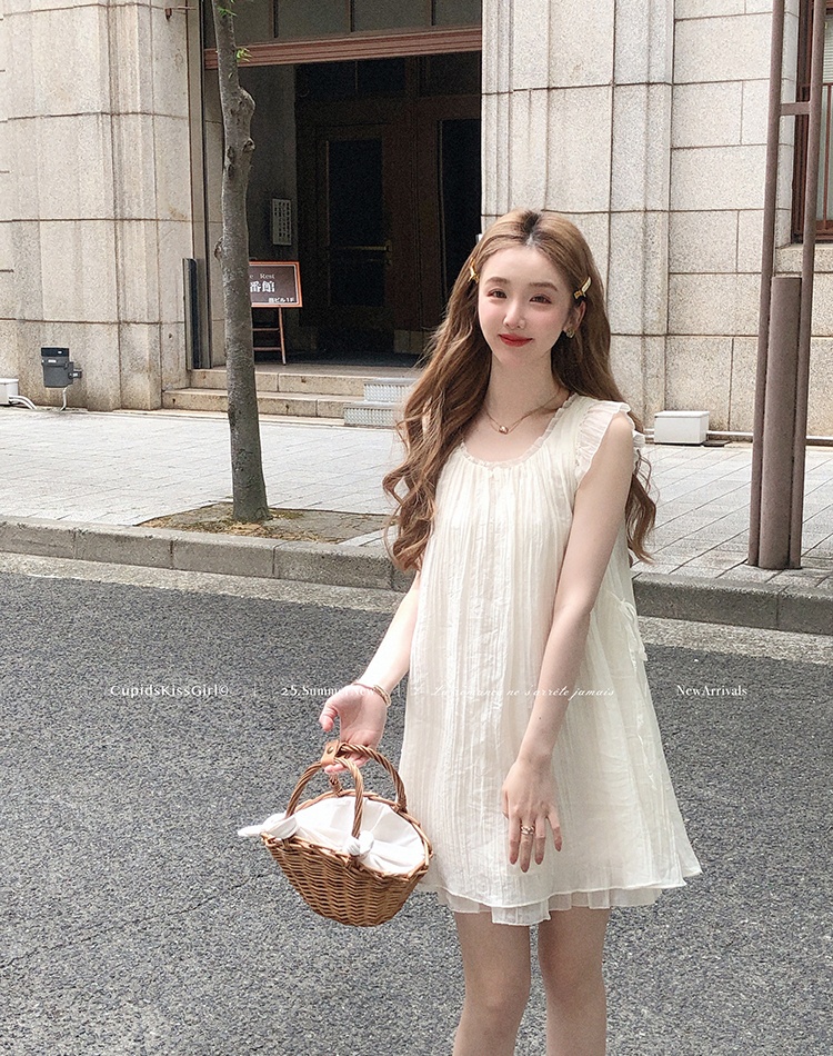 Short maiden boats sleeve dress
