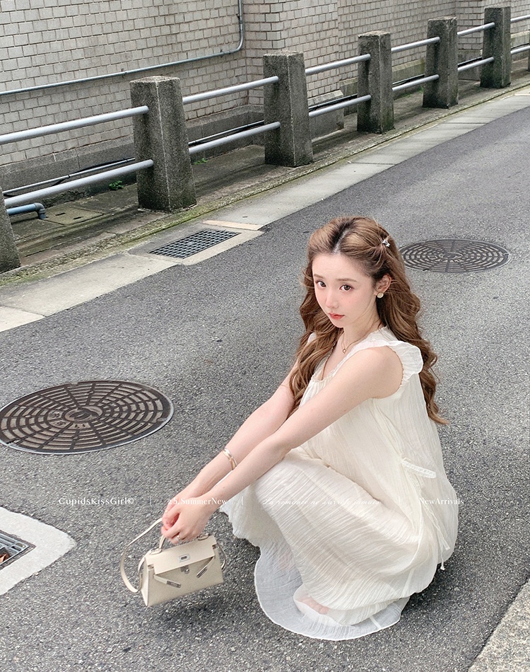 Long maiden boats sleeve dress