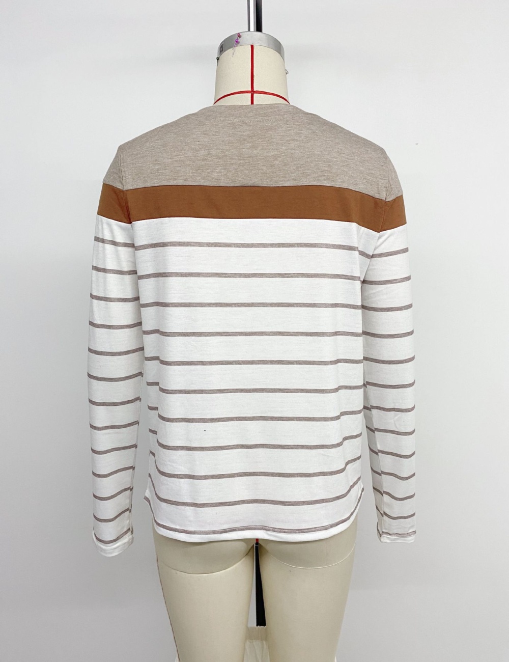 Simple inside the ride tops long sleeve T-shirt for women
