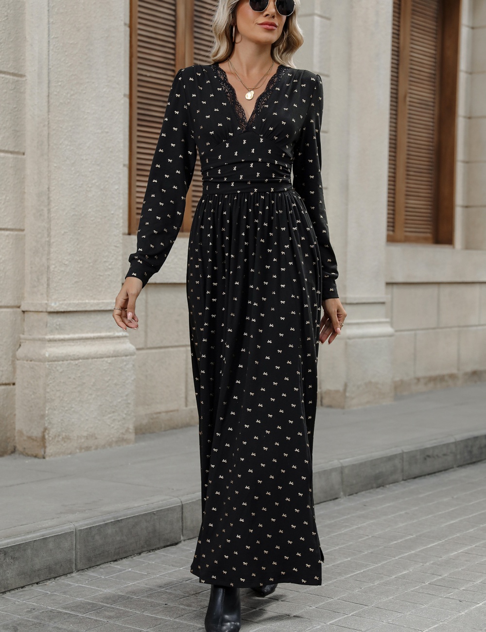 Elegant long sleeve autumn retro bow V-neck lace dress