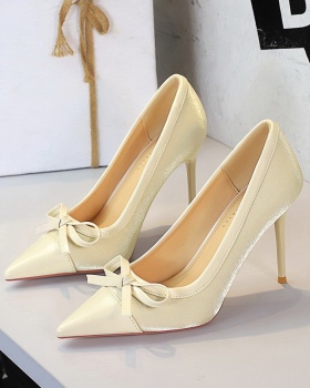 Pointed low high-heeled shoes satin banquet shoes