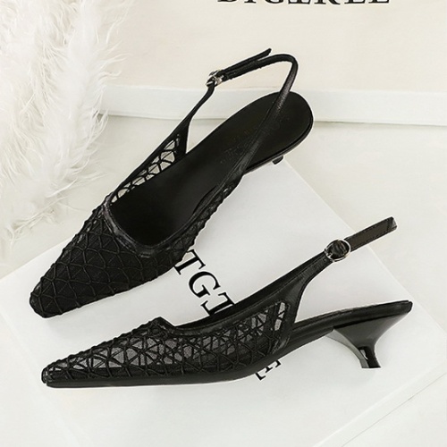 European style banquet hollow breathable shoes for women