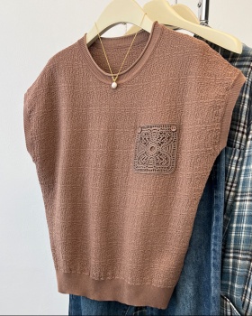 Short sleeve small shirt summer sweater for women