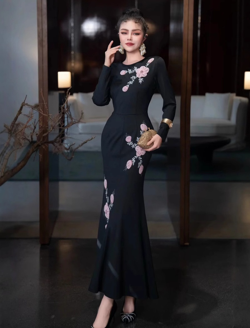 Mermaid temperament long sleeve sequins dress for women
