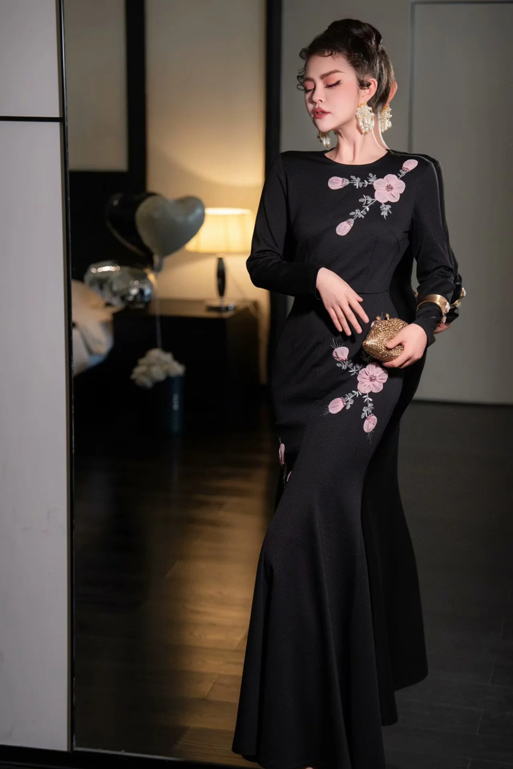 Mermaid temperament long sleeve sequins dress for women
