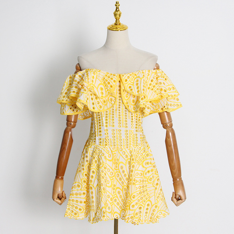 Elegant embroidery dress temperament pinched waist T-back