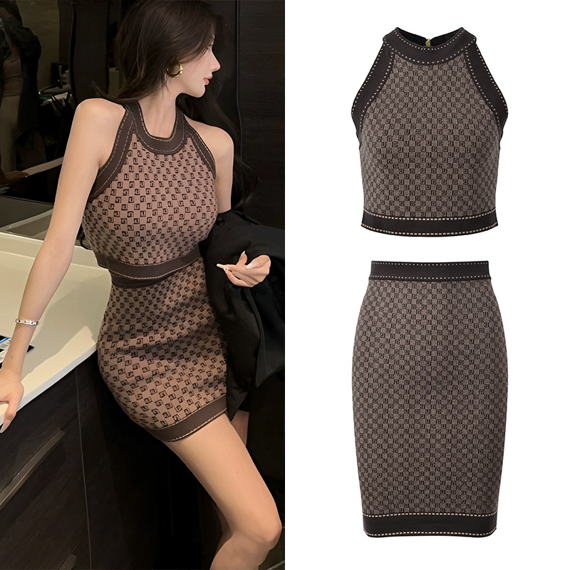 Slim package hip tops temperament short skirt a set