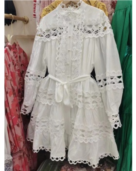 Stereoscopic loose light luxury spring hollow dress