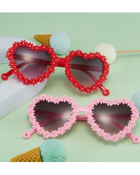 Couples fashion child Sunglasses heart petal glasses