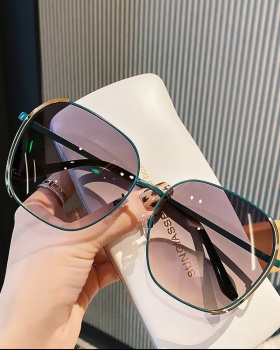 Personality fashion Sunglasses metal glasses