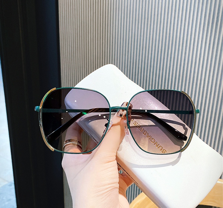 Personality fashion Sunglasses metal glasses