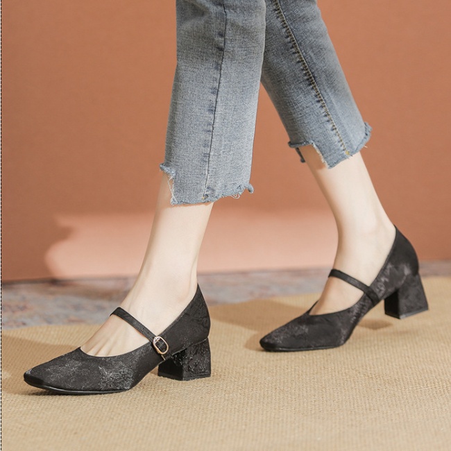 Jacquard pearl satin shoes for women