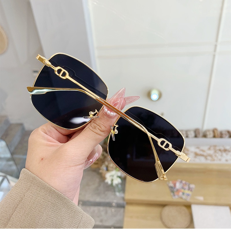 Metal Sunglasses fashion glasses for women