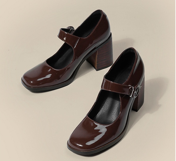 Hepburn style black square head high-heeled thick shoes
