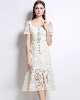 Beige mermaid lace square collar slim with bow dress