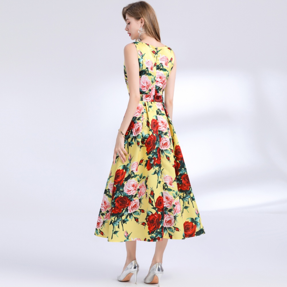 A-line clipping stereoscopic pinched waist dress