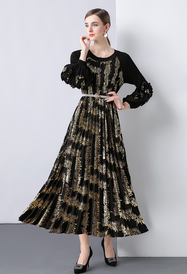Pleats Please long sleeve big skirt dress