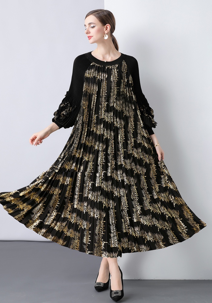 Pleats Please long sleeve big skirt dress