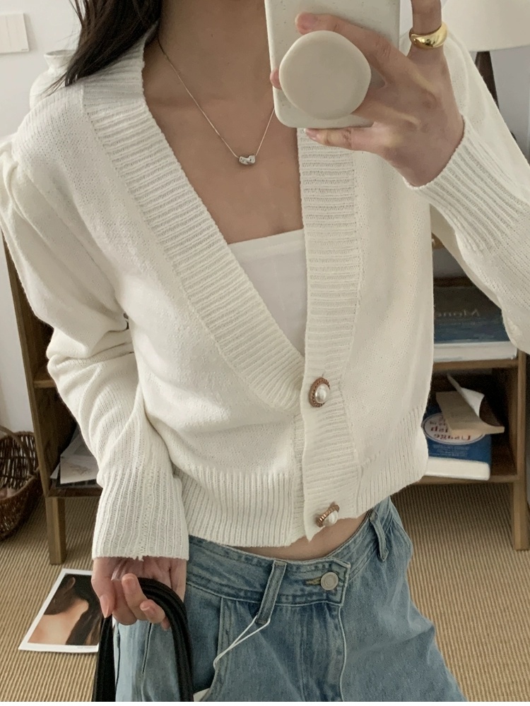 Pearl buckle long sleeve tops V-neck knitted coat for women