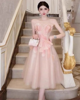 Refinement niche lady dress