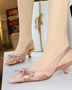 Banquet satin France style bow shoes for women