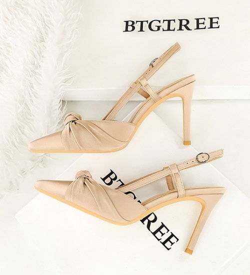 Fine-root pointed shoes European style high-heeled shoes