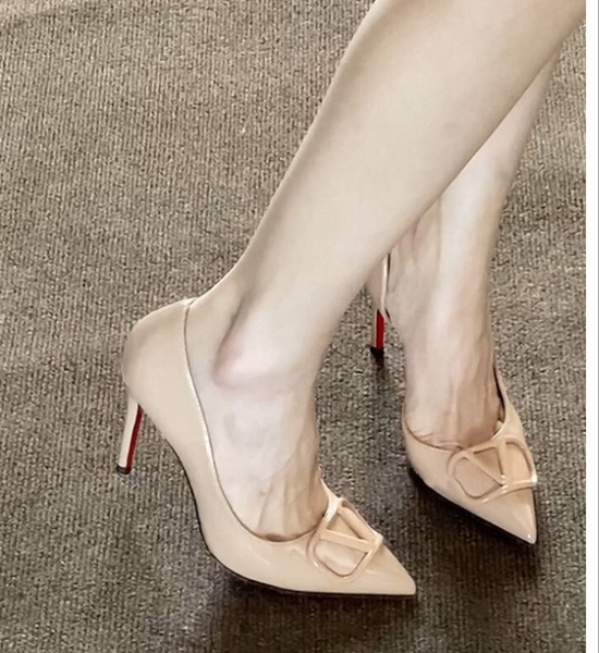 Banquet patent leather high-heeled shoes for women