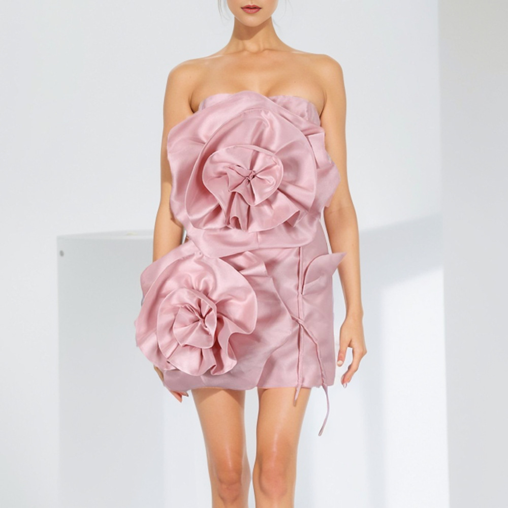 Fashion niche T-back stereoscopic dress for women