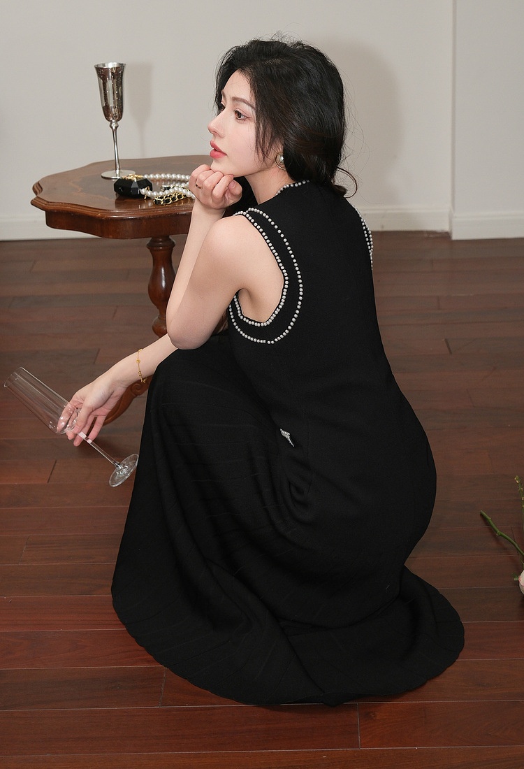 Slim sleeveless summer temperament beads high waist dress